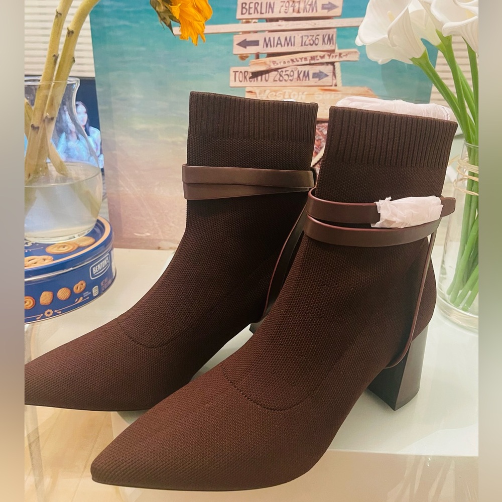 Chic Brown Ankle Booties